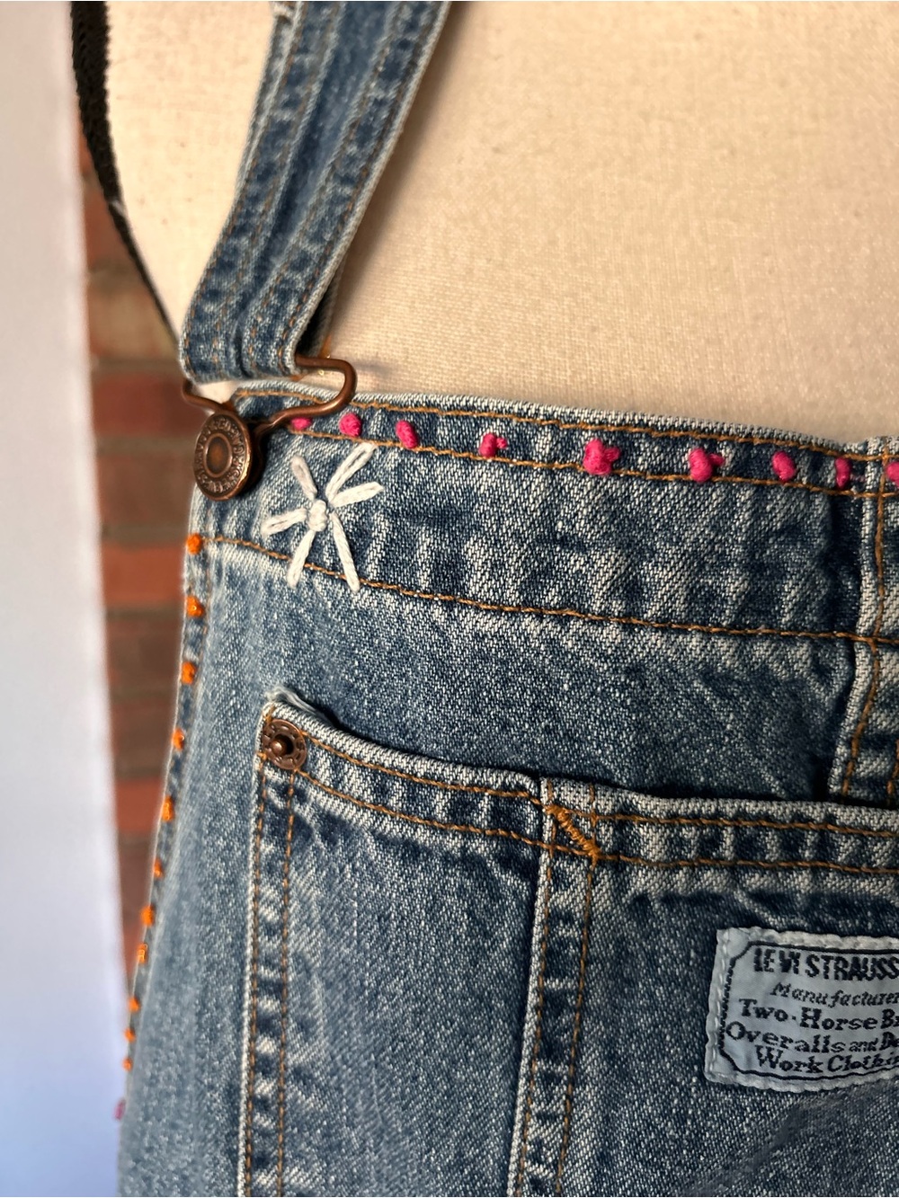 Vintage Levi’s Embroidered Denim Jean Overalls Sz L - Picture 5 of 16